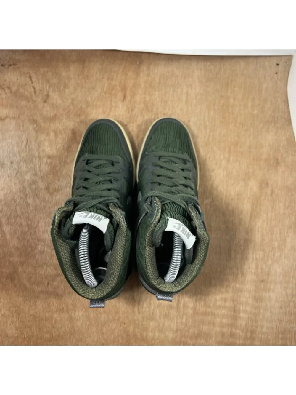 Nike Dunk Sky High Hidden Wedge Sneakers Carbon Green 528899-302 Women’s US 7